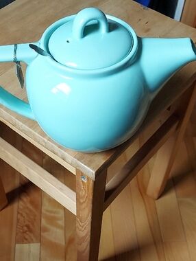 Ceramic Teapot with Lid